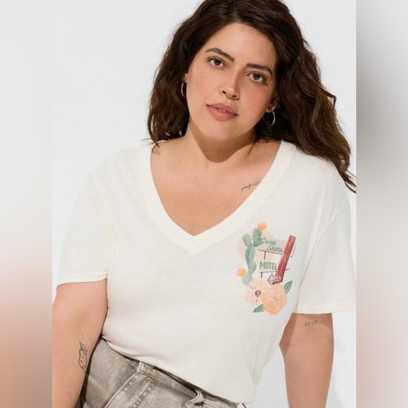 Torrid Desert Motel Relaxed Fit Vintage Cotton Jersey V-Neck Tee - Picture 3 of 6